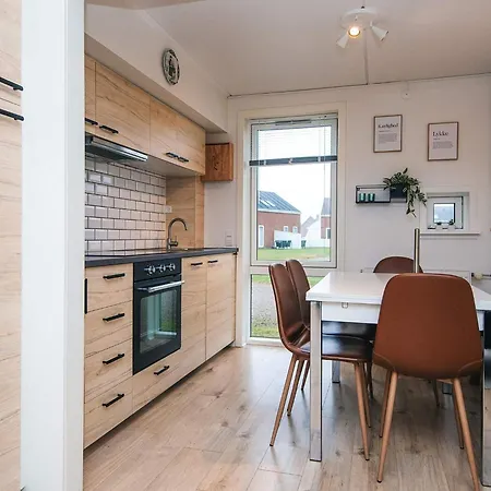 4 Star In Romo-by Traum * Sønderby